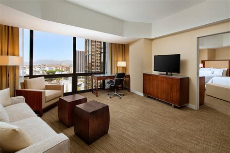 the westin bonaventure hotel & suites los angeles|westin bonaventure hotel phone number.